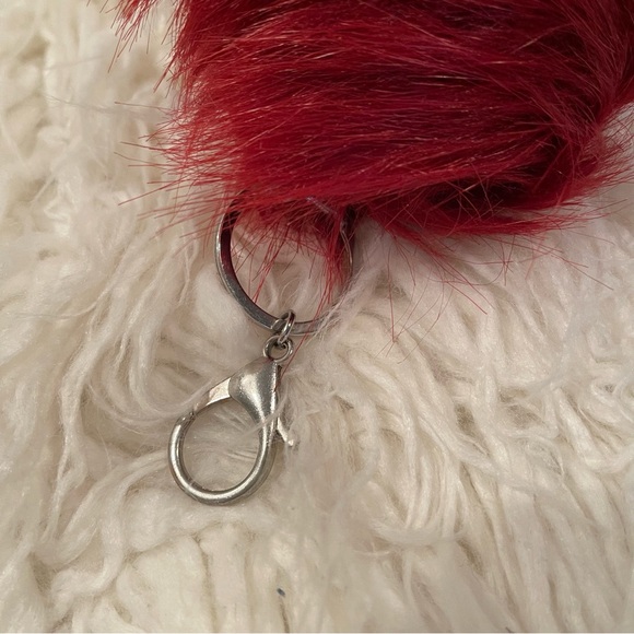 Hairy Maroon Key Chain - Picture 2 of 5